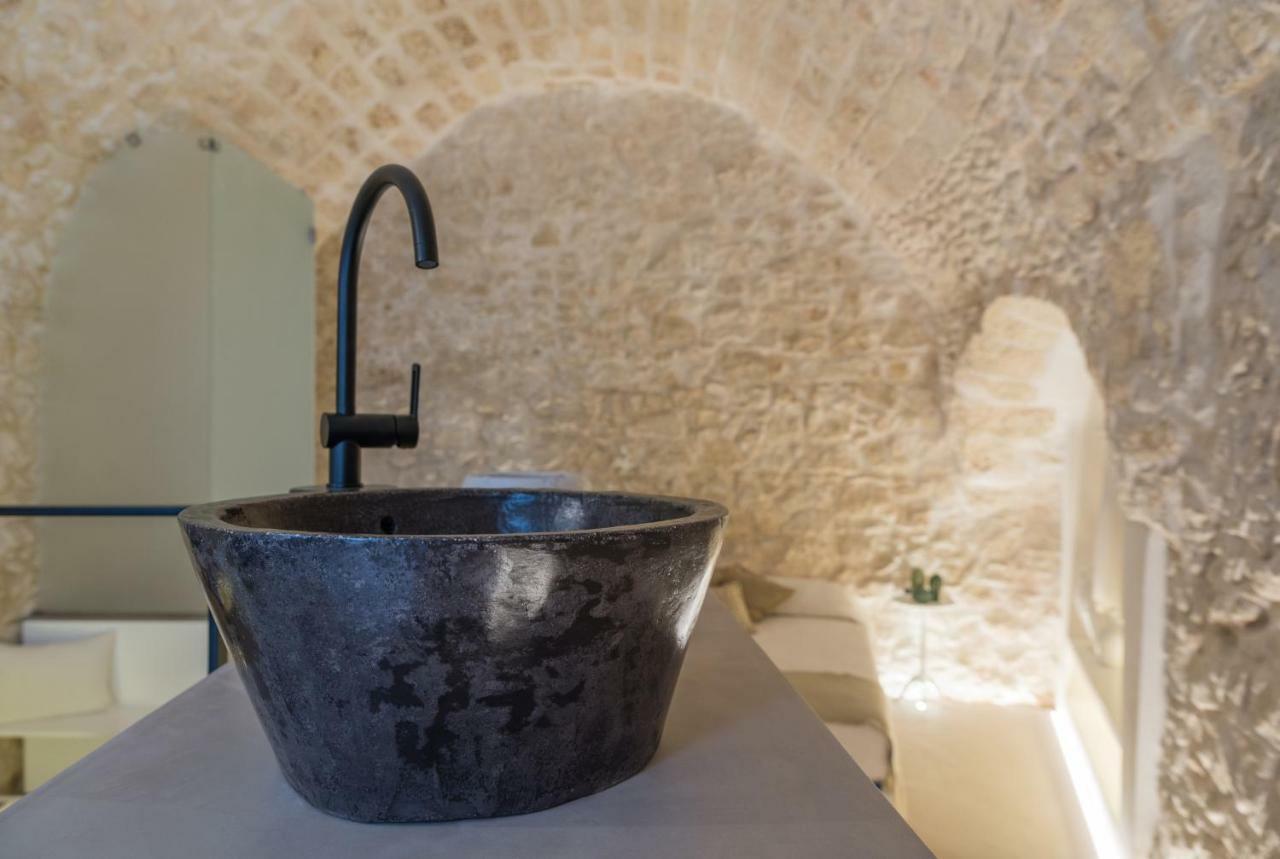 Vittoria Luxury Suite A Ostuni By Wonderful Italy Exterior foto